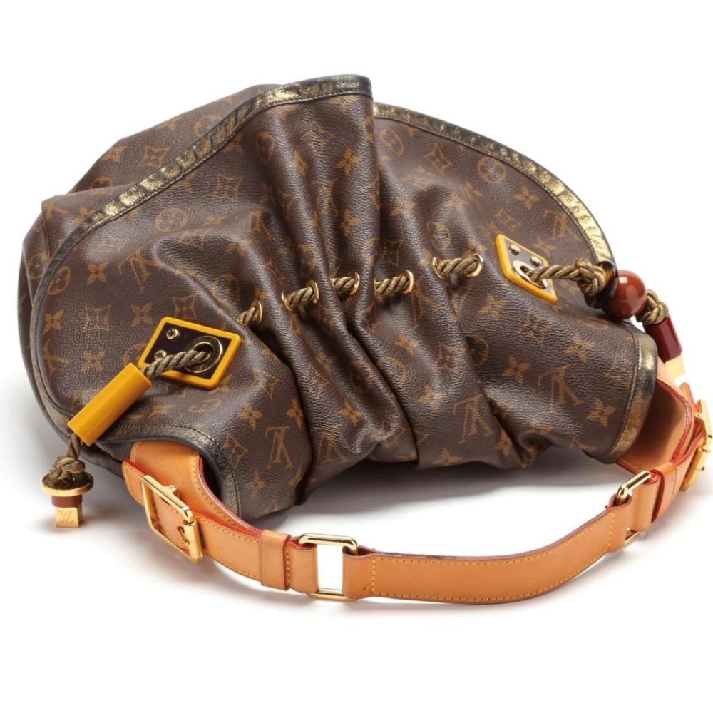 Louis Vuitton Collection Printemps-Ete Kalahari GM, Hobo Monogram Canvas Bag